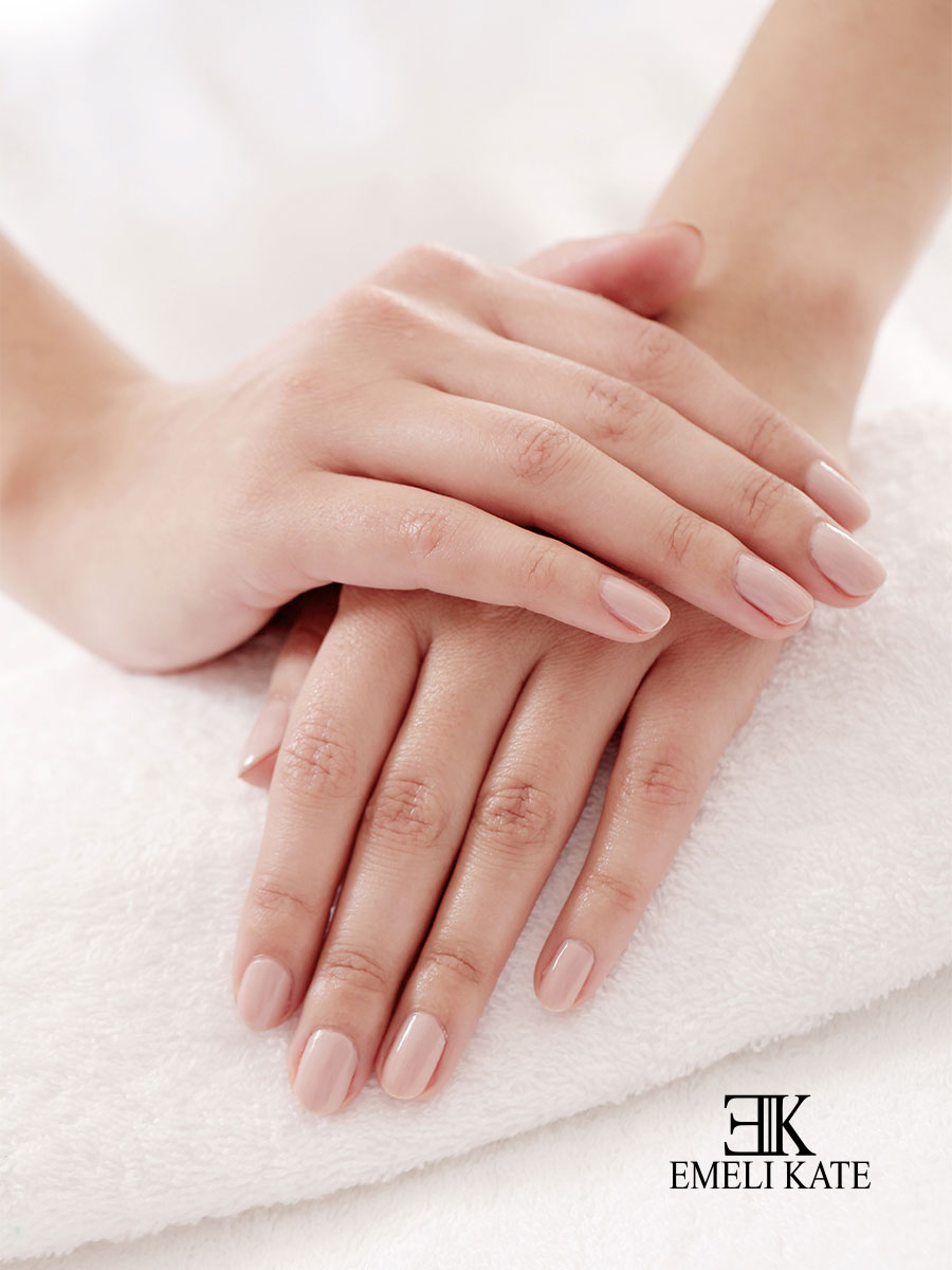 Emeli Kate Natural Nails